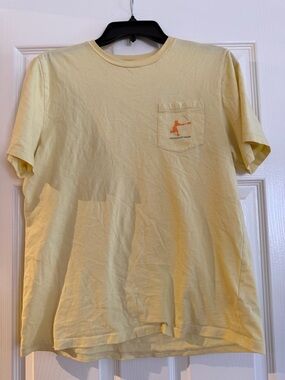 Vineyard Vines Pale Yellow Pocket Tee with Orange Lacrosse Logo
